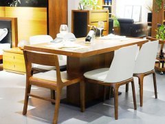 專業(yè)定制橡木床、實木餐臺